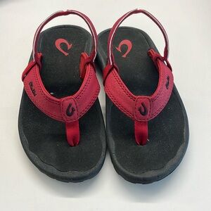 Olukai kid red flip flops. Size 11. Never worn.